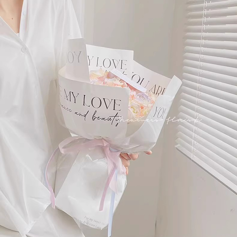 MYHC-53 Ensidig kjærlighet ved første blikk Engelsk dekorasjon plastblomster innpakningspapir