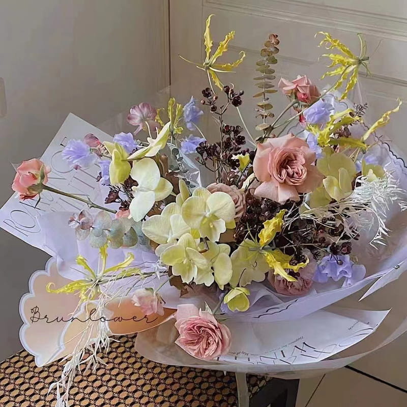 Kronbladgeléfilm blomsterinnpakningspapir
