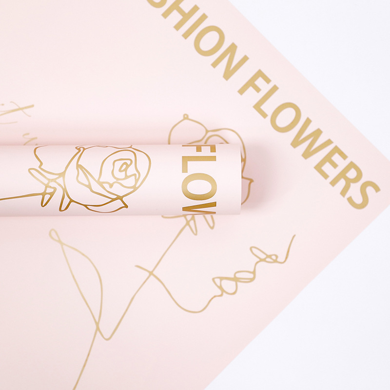 Flower Love-Bouquet innpakningspapir med rosemønster