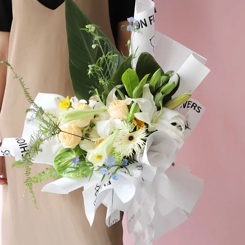 Flower Love-Bouquet innpakningspapir med rosemønster