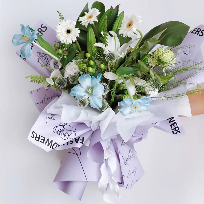 Flower Love-Bouquet innpakningspapir med rosemønster
